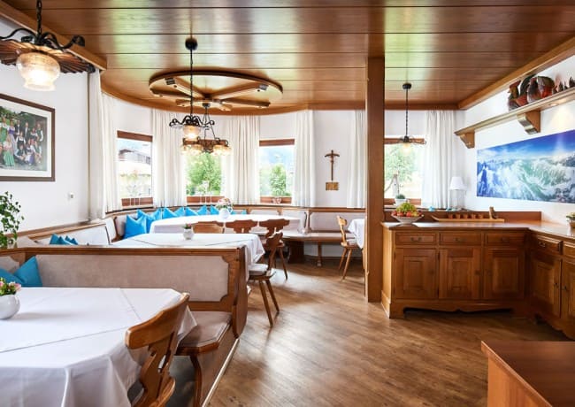 Aufenthalts- und Frühstücksraum