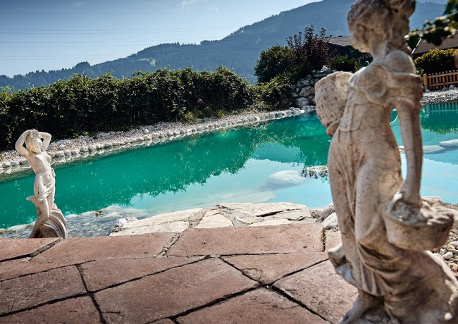 Dekoration am Swimmingpool