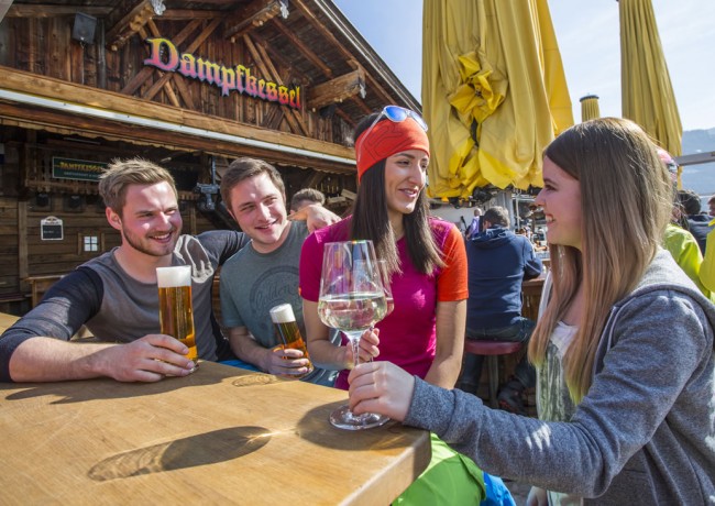 Geselliges Apr&egrave;s Ski im Dampfkessel &copy; Fischbacher Christian