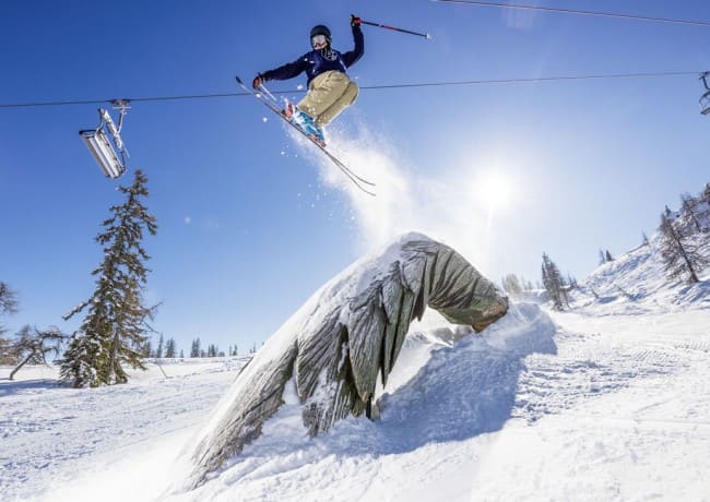 Freestyle-Ski im Absolutpark Flachauwinkl &copy; Flachau Tourismus
